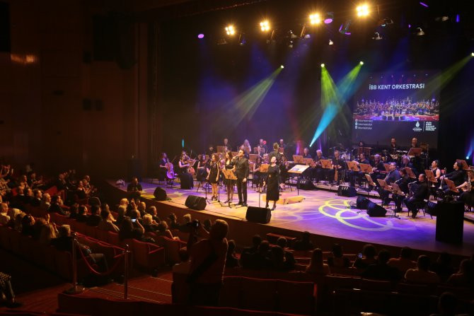 ibb-kent-orkestrasi-2-001.jpg