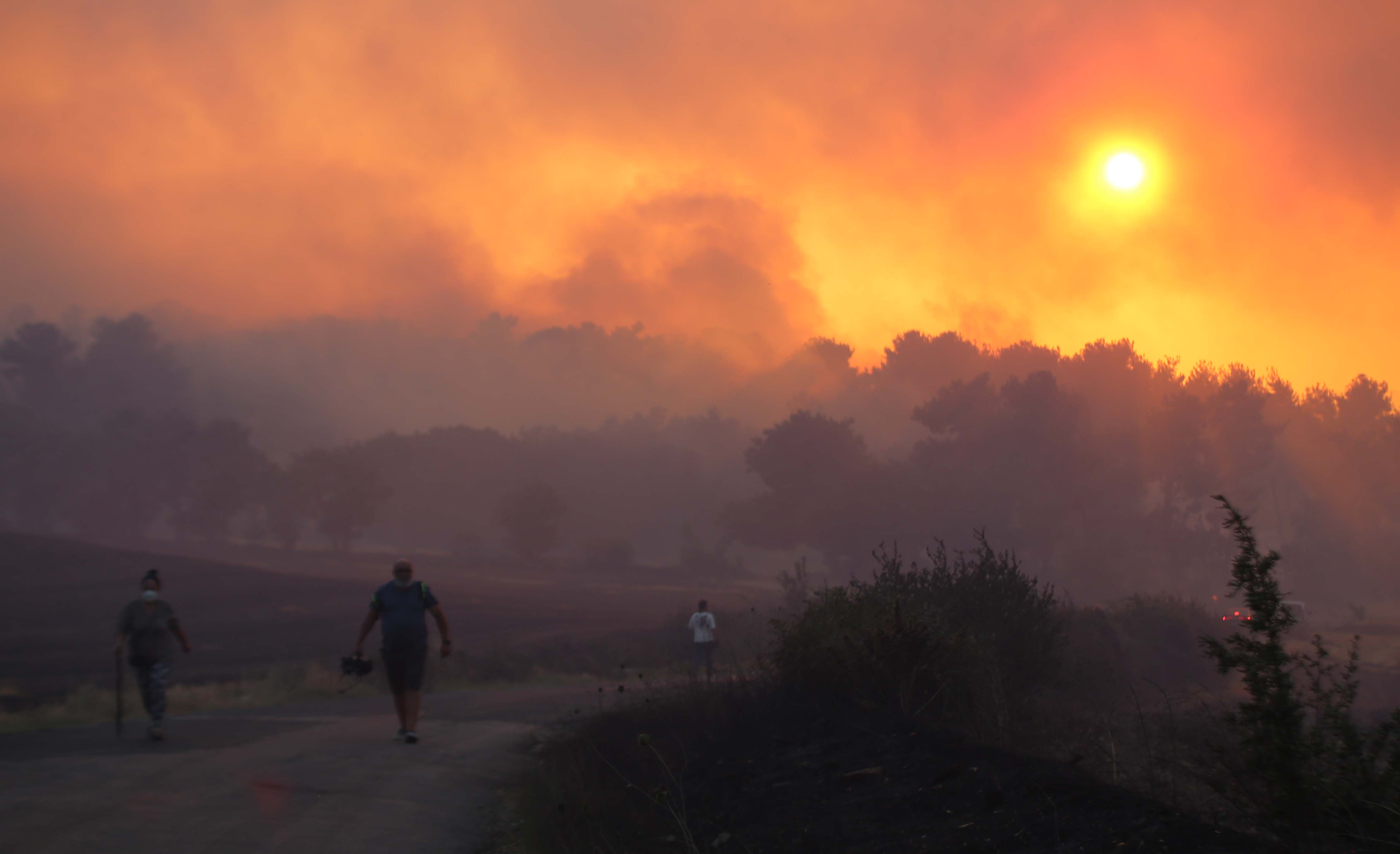 aa-20230716-31694494-31694490-wildfires-in-canakkale.jpg
