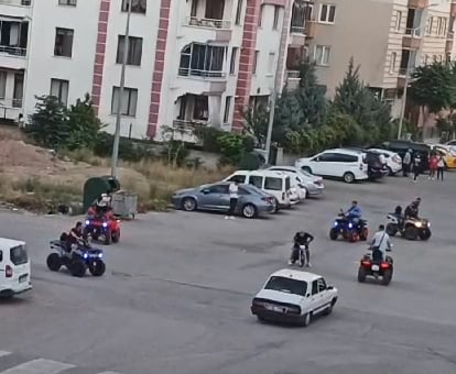 atv-ve-motosikletle-drift-yapan-6-surucuye-122-bin-lira-ceza-3041-dhaphoto1.jpg