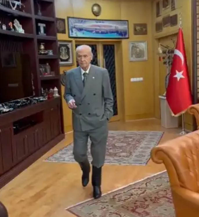 bahceli.jpg