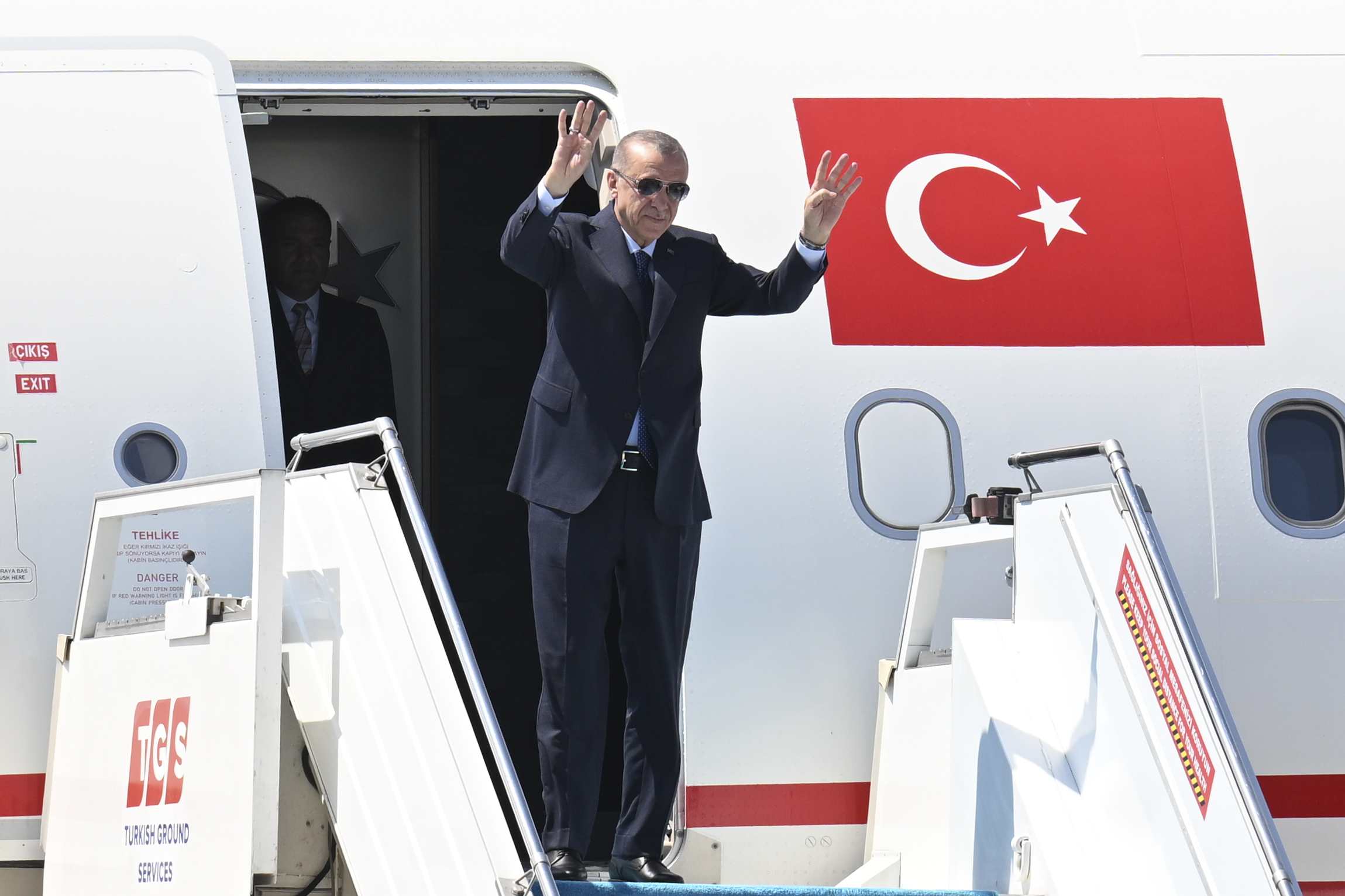 erdogan-macaristana-gitti-yenicag-4.jpg