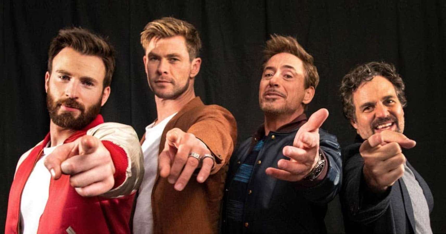 130150036-chris-hemsworth-says-its-time-to-get-the-band-back-while-reacting-to-him-chris-evans-robert-downey-jr-mark-ruffalo-singing-001.jpg