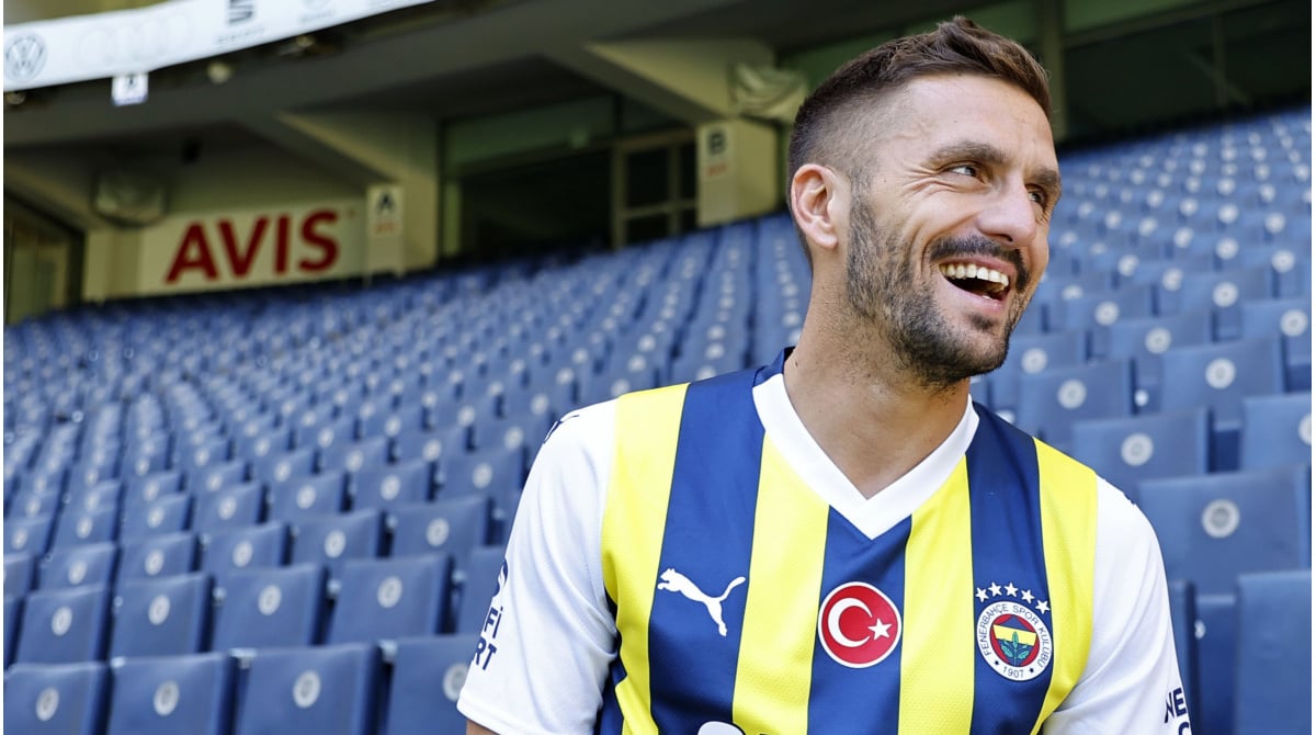 dusan-tadic-fenernahce-1689540913-111681.jpg