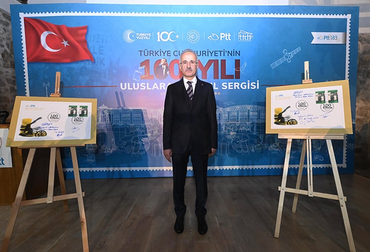 pttden-cumhuriyetin-100-yilina-ozel-pul-29-ekimde-tedavule-sunulacak-yenicag1.jpg