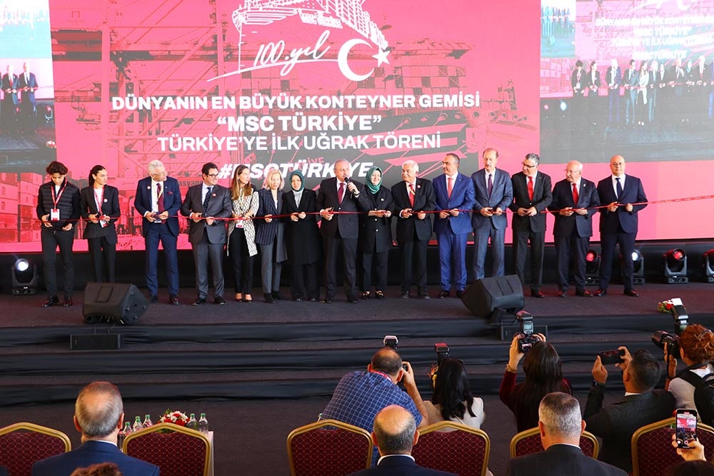 msc-turkiye-tekirdaga-geldi-dunyanin-en-buyuk-konteyner-gemilerinden-yenicag-15.jpg