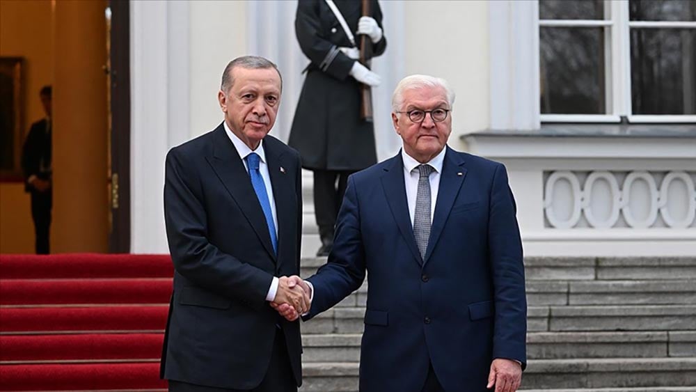 erdogan-almanya-cumhurbaskani-steinmeier-ile-gorustu-yenicag-1.jpg