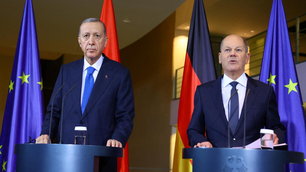 scholz-erdogan-reuter-2142408.jpg