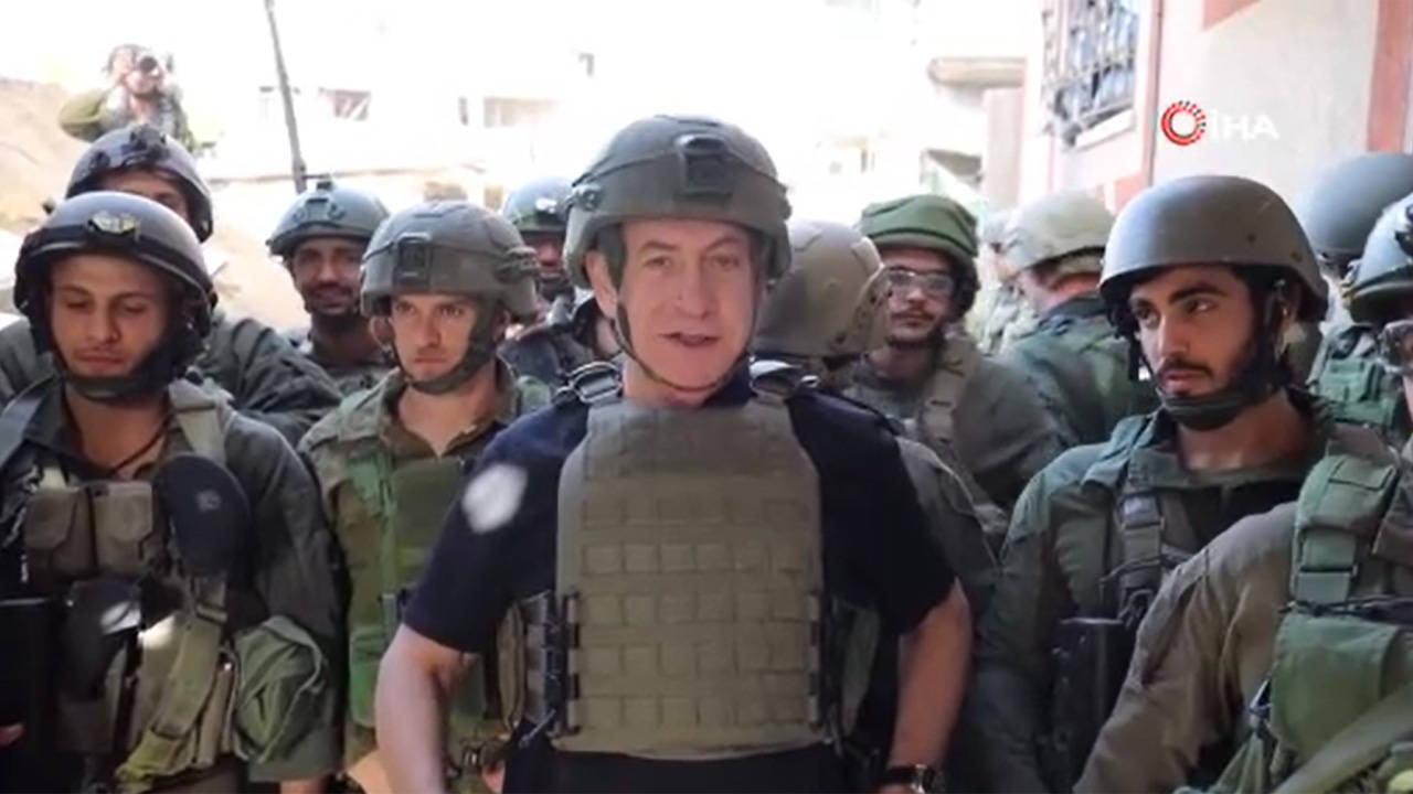 netanyahu-gazze-deki-israil-birliklerini-ziyaret-etti.jpg