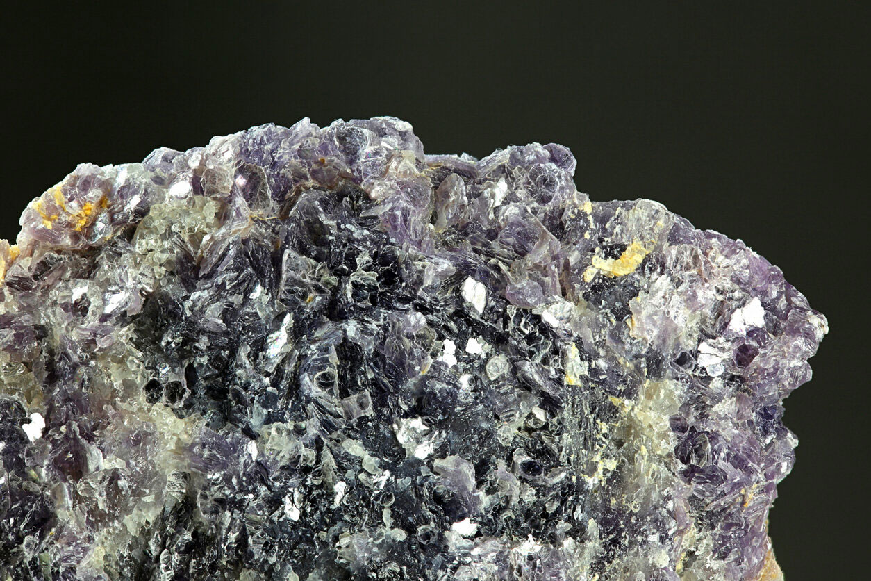 mineral-lepidolite.jpg