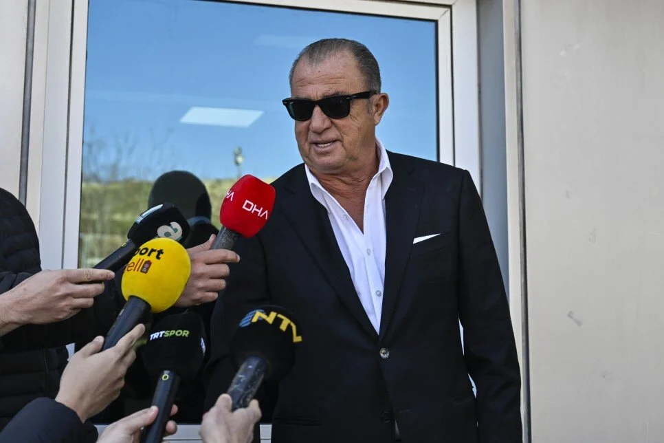 fatih-terim-den-atina-da-0f579-v.webp