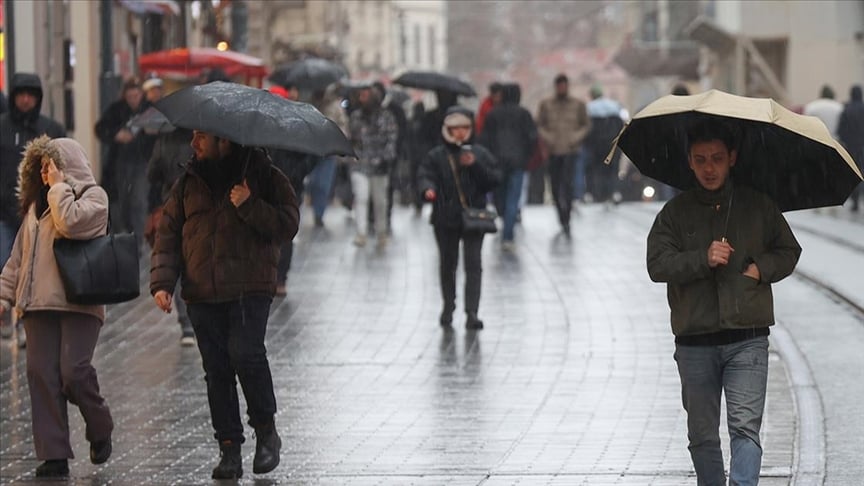 stanbulda-yarin-gok-delinecek-meteoroloji-ve-valilik-uyari-ustune-uyari-yapti-yenicag-10.jpg