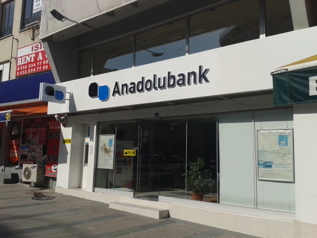 anadolu-bank1.jpg