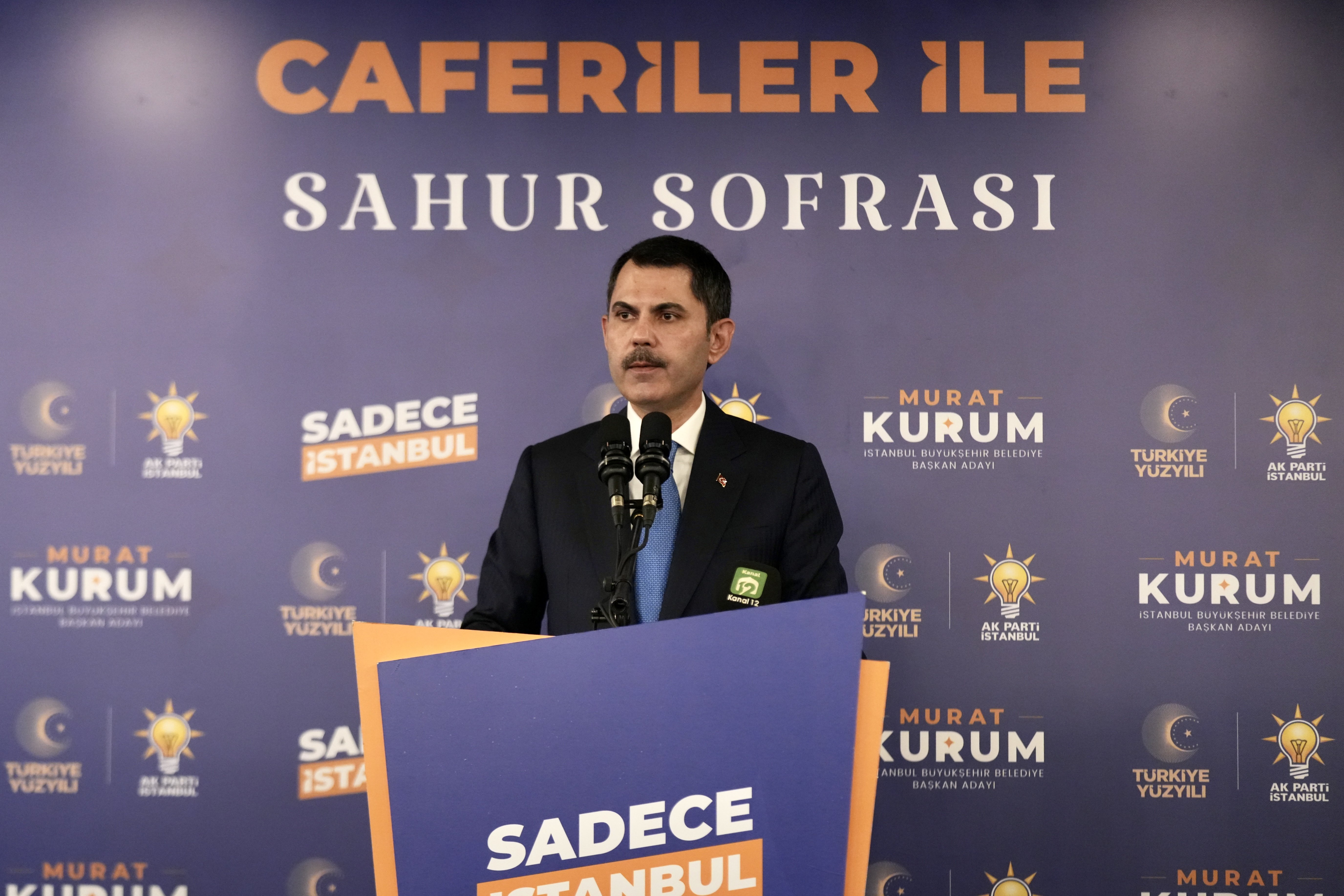 aa-20240329-34125820-34125818-ibb-baskan-adayi-kurum-caferiler-ile-sahur-sofrasi-programina-katildi.jpg