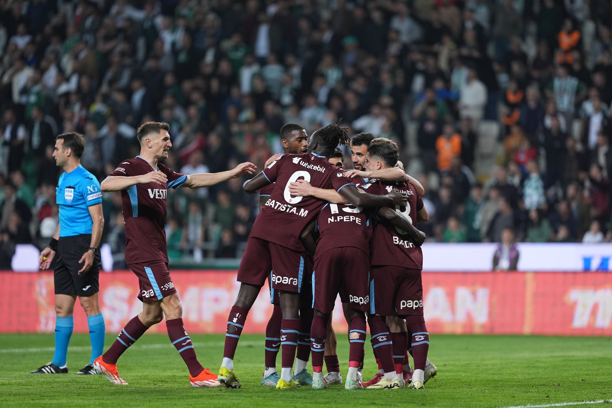 aa-20240403-34175233-34175230-tumosan-konyaspor-v-trabzonspor-turkish-super-lig.jpg