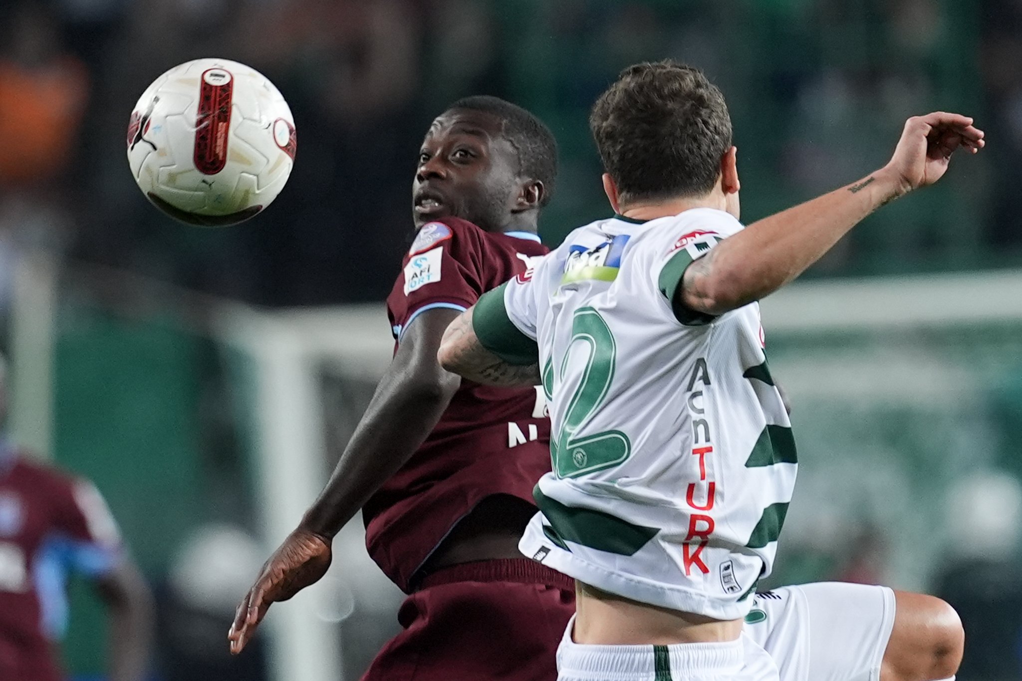 aa-20240403-34175274-34175269-tumosan-konyaspor-v-trabzonspor-turkish-super-lig.jpg