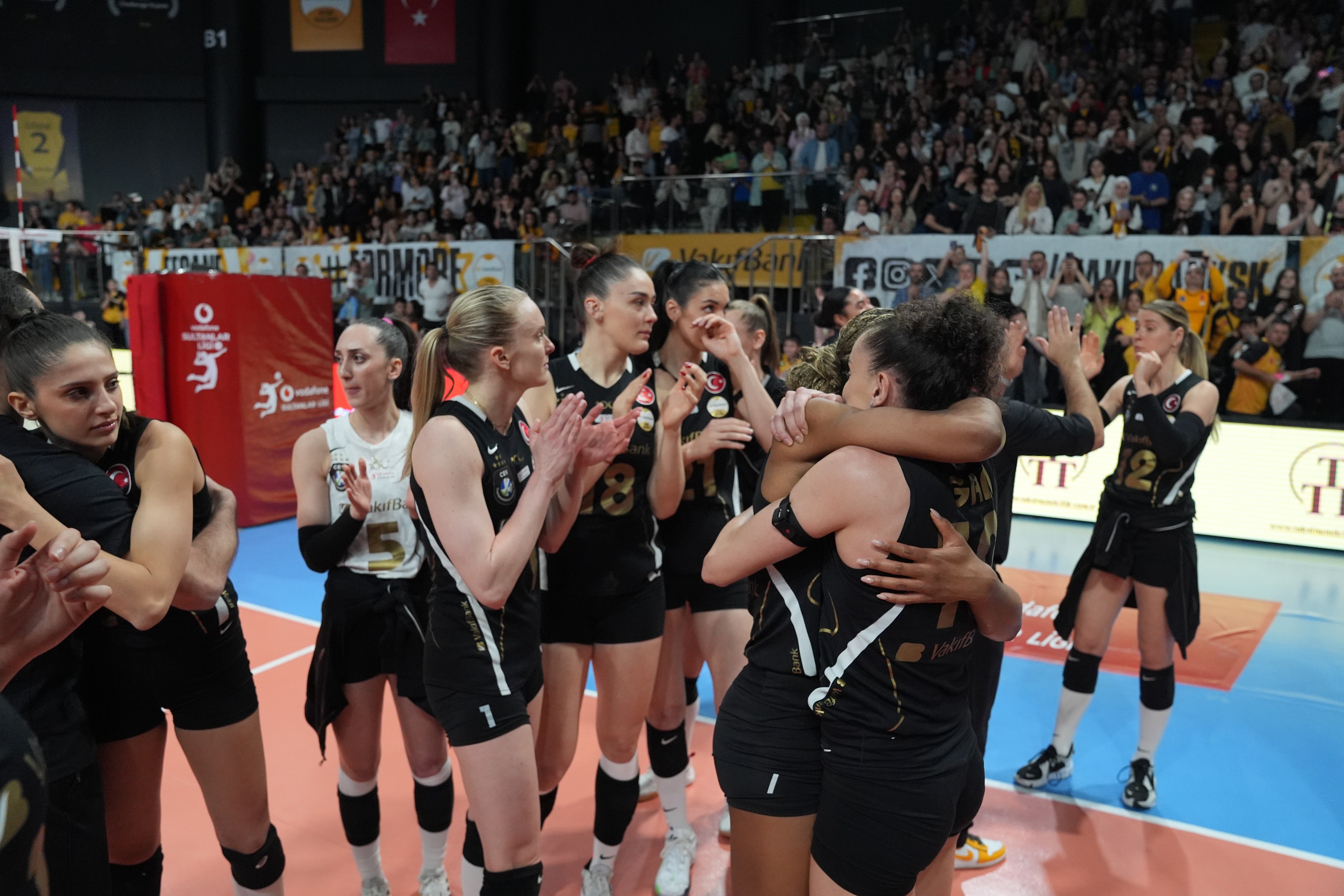 aa-20240412-34254260-34254252-vakifbank-turk-hava-yollari.jpg