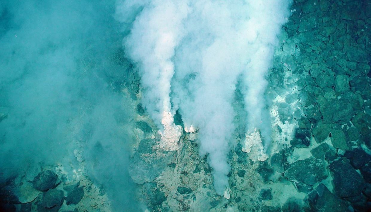 rastlantiyla-gerceklesen-kesiflerden-biri-hidrotermal-bacalar-yenicag-11.jpg