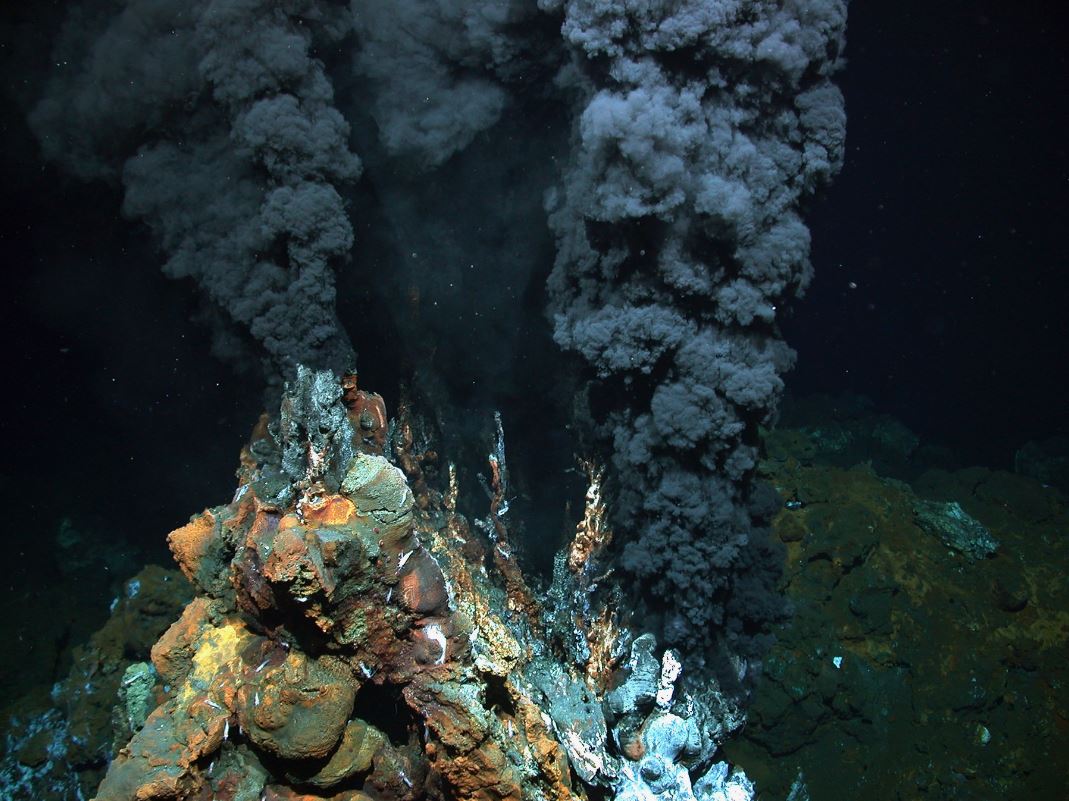 rastlantiyla-gerceklesen-kesiflerden-biri-hidrotermal-bacalar-yenicag-4.jpg