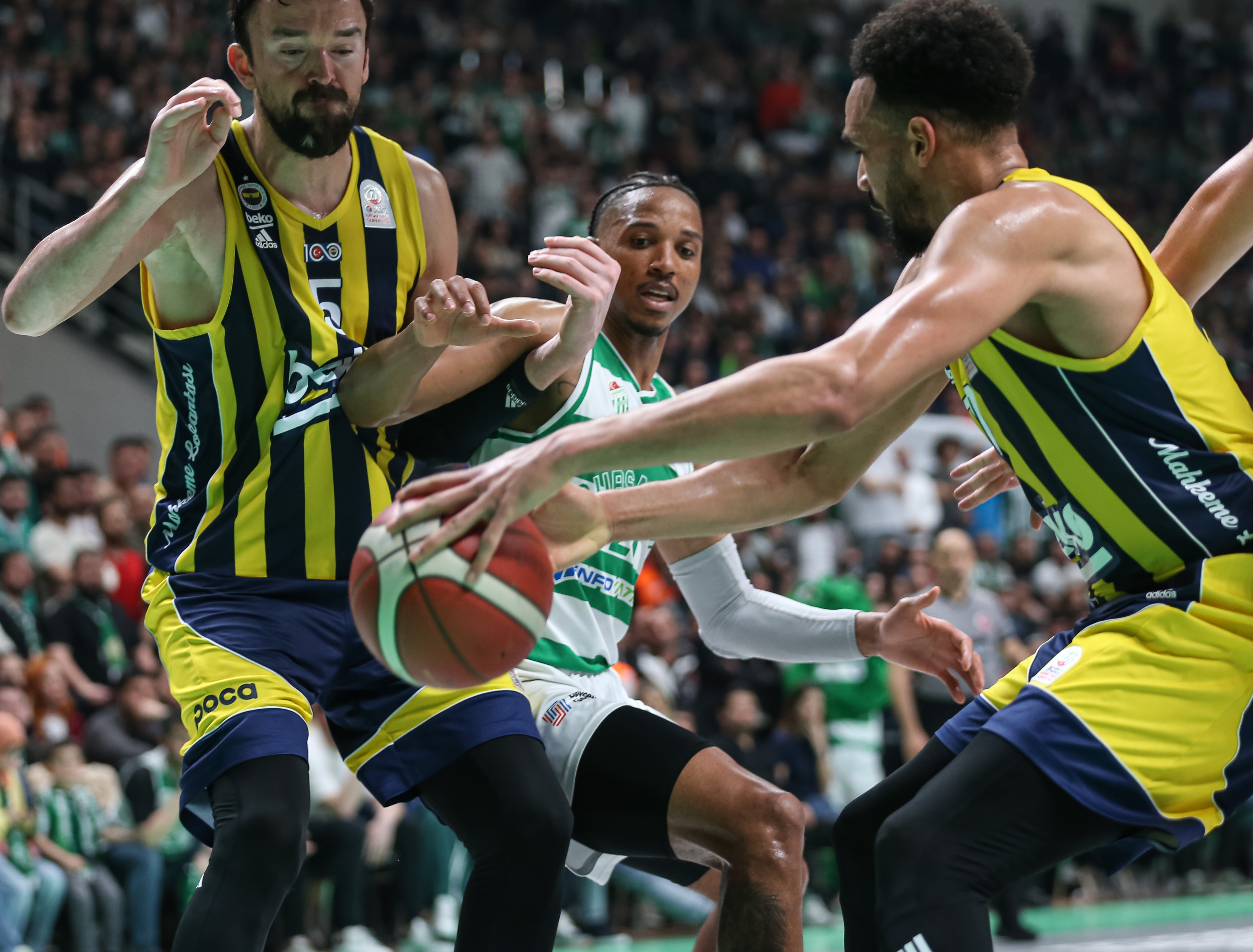 aa-20240511-34535924-34535922-bursaspor-info-yatirim-fenerbahce-beko.jpg