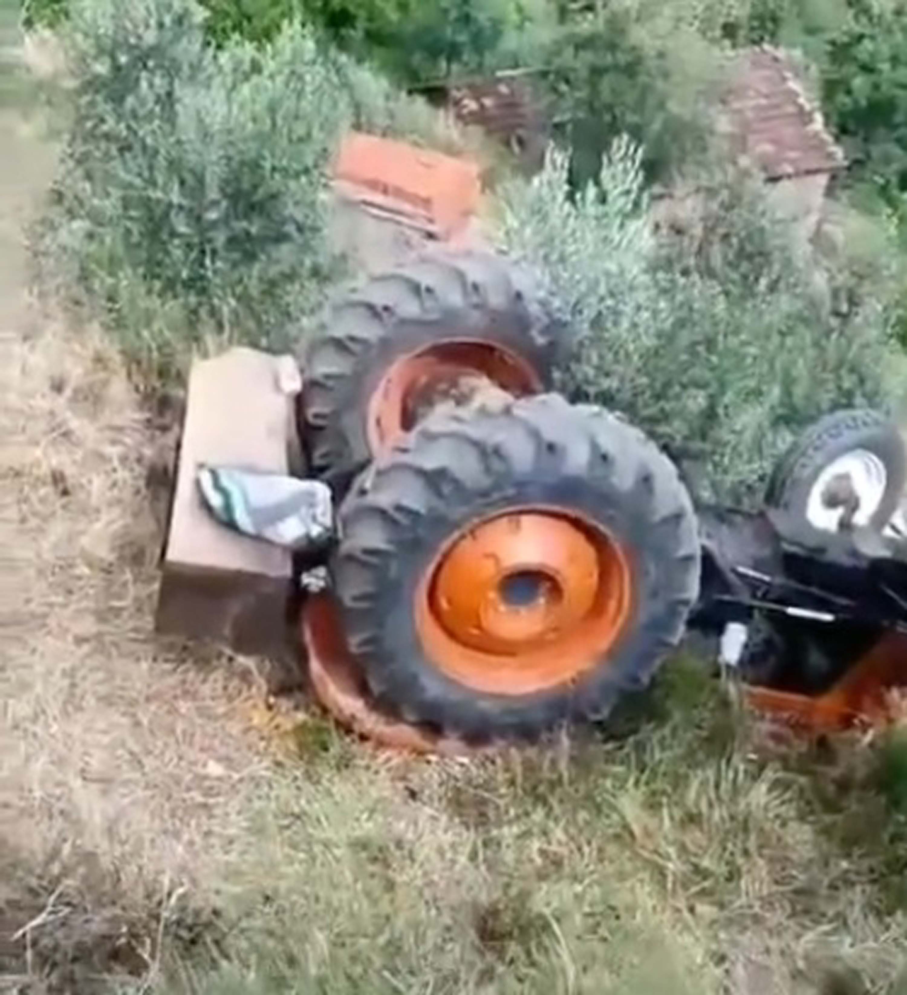 traktorun-altinda-kalan-gece-bekcisi-hay-52626.jpg