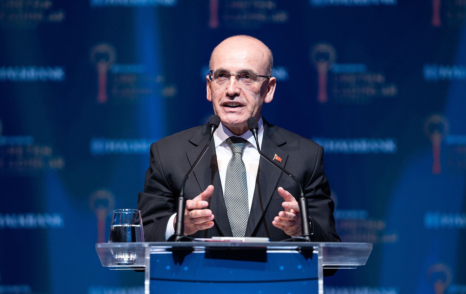 mehmetsimsek.jpg