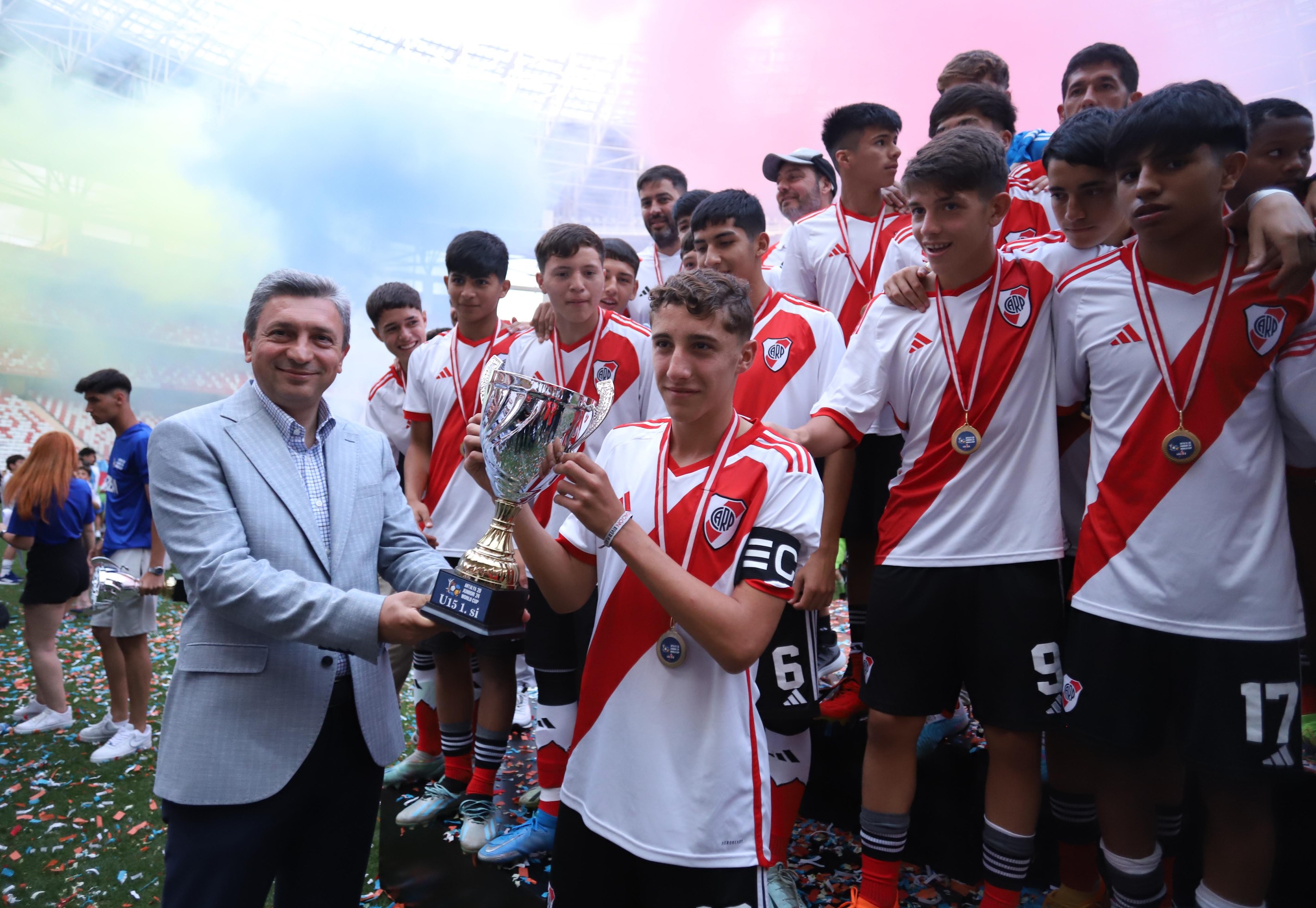 junior-word-cup-2024-river-plate-sn-hulusi-sahin-foto-27.jpg