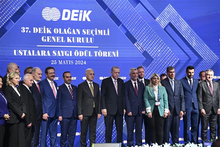 aa-20240525-34677506-34677505-turkish-president-recep-tayyip-erdogan-attends-deik-general-assembly-in-istanbul-small.jpg