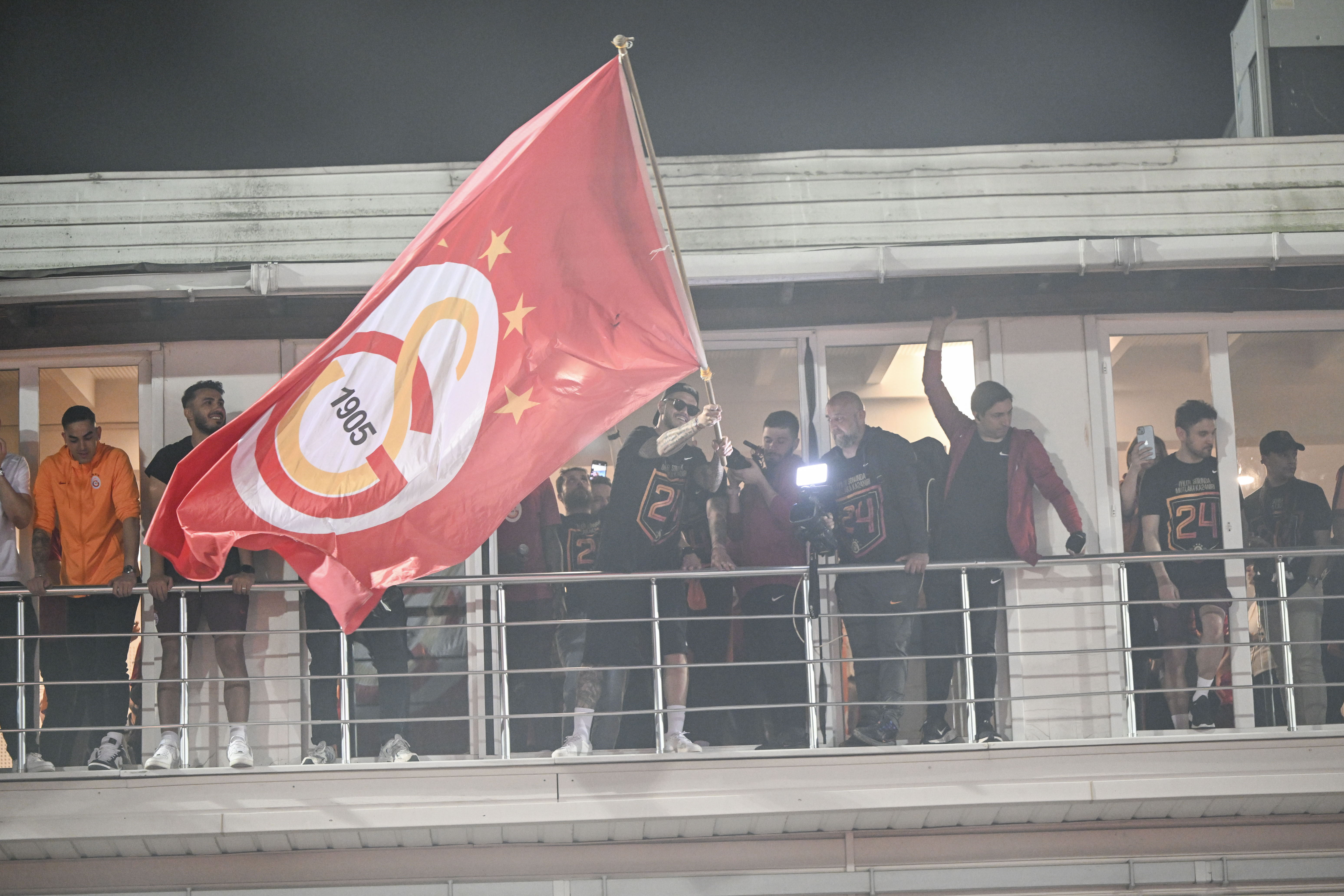 aa-20240527-34694785-34694778-galatasaray-wins-2024-turkish-super-lig-title.jpg