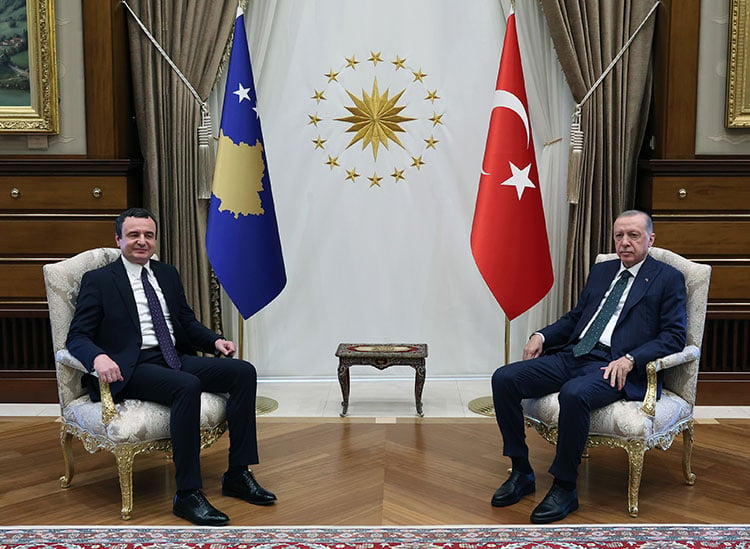 erdogan-kosova-basbakani-kurtiyi-kabul-etti-yenicag-2.jpg