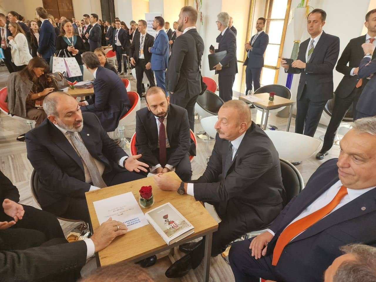 aliyev-erdogan-pashinyan-061022-1.jpg