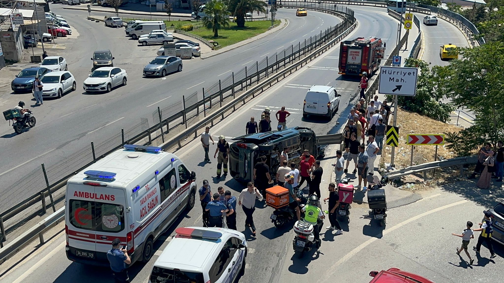 bariyere-ok-gibi-saplandi-kari-koca-yaralandi-yenicag-8.jpg