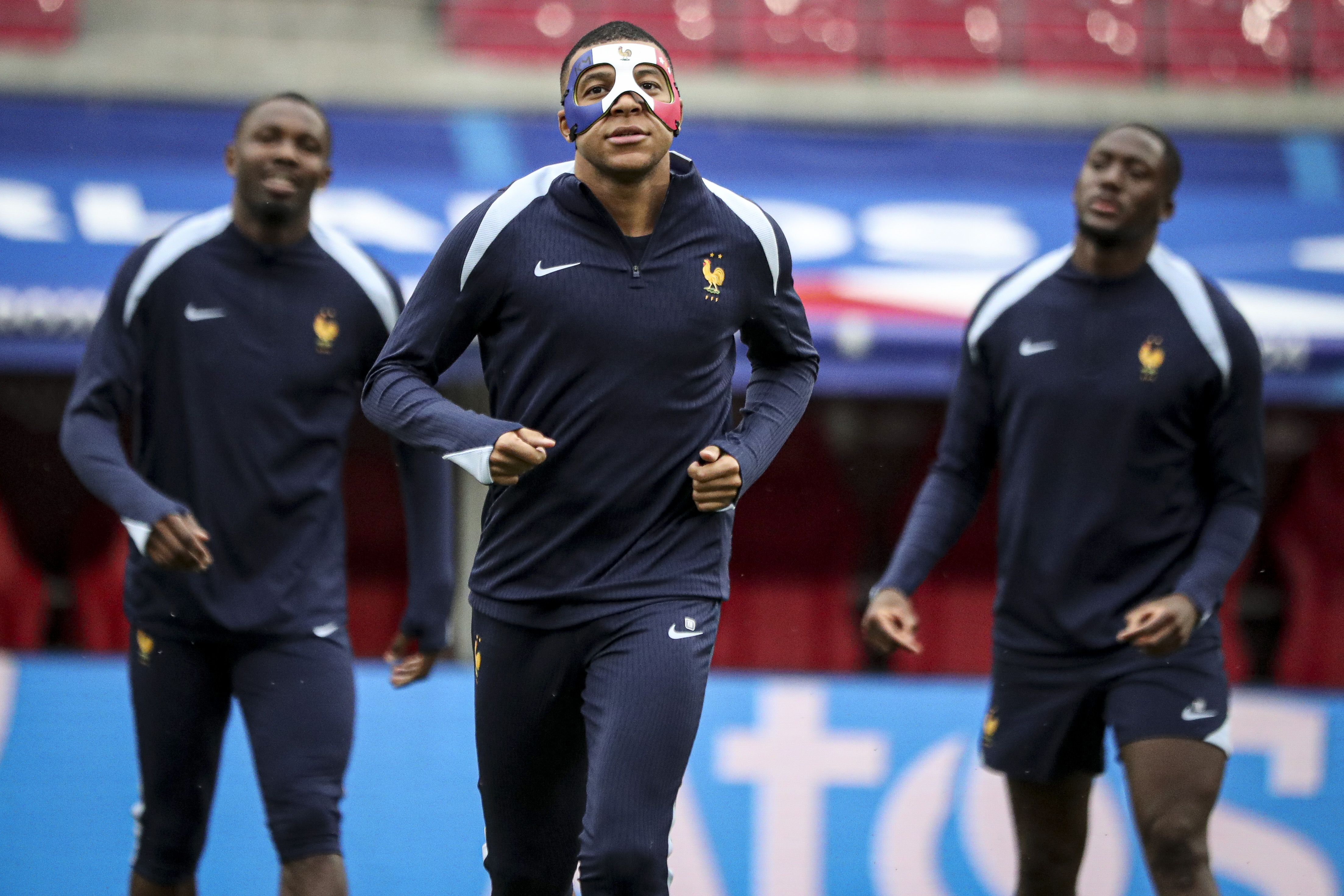 aa-20240620-34929325-34929318-french-national-team-trains-in-germany-ahead-of-uefa-euro-2024-match-against-netherlands.jpg