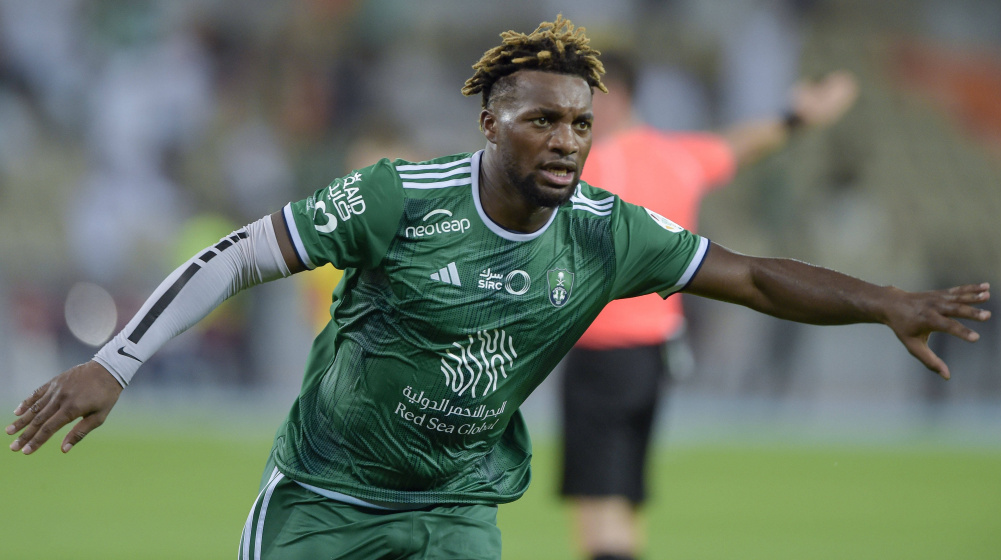 allan-saint-maximin-al-ahli-sfc-2023-1717521938-138476.jpg