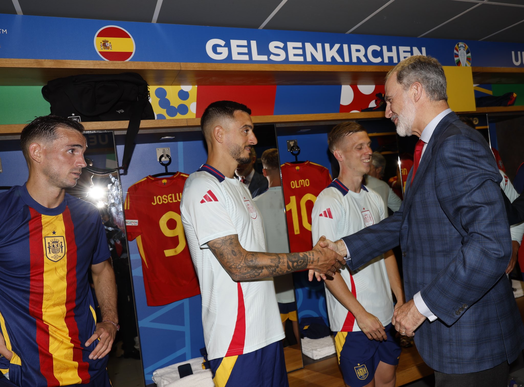 king-felipe-vi-at-the-uefa-euro-2024-group-stage-match-v0-zpiwnlonzu7d1.jpg