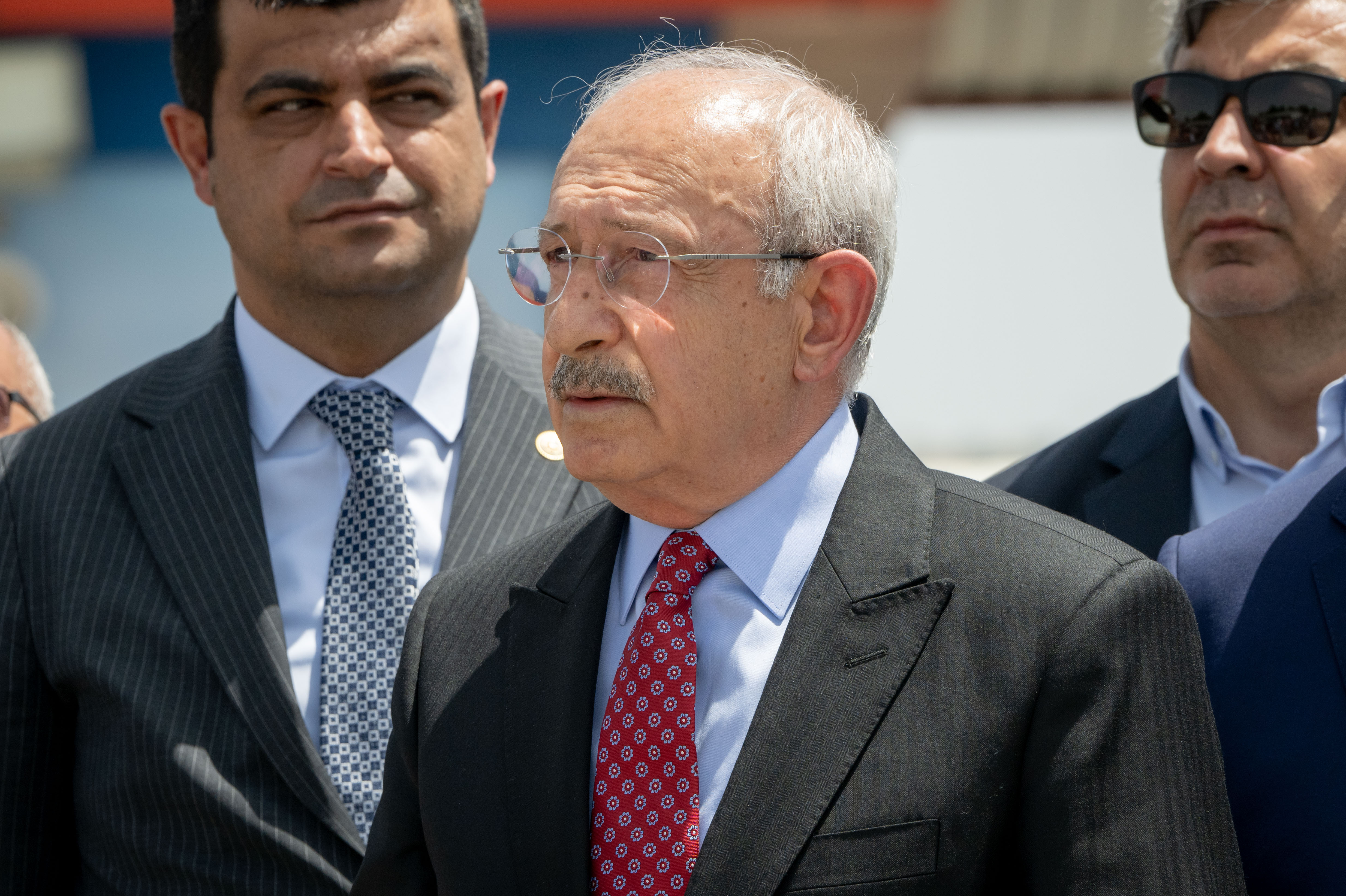 aa-20240703-35043872-35043865-sinan-atesin-esi-ayse-ates-ve-kemal-kilicdaroglu-aciklama-yapti-001.jpg