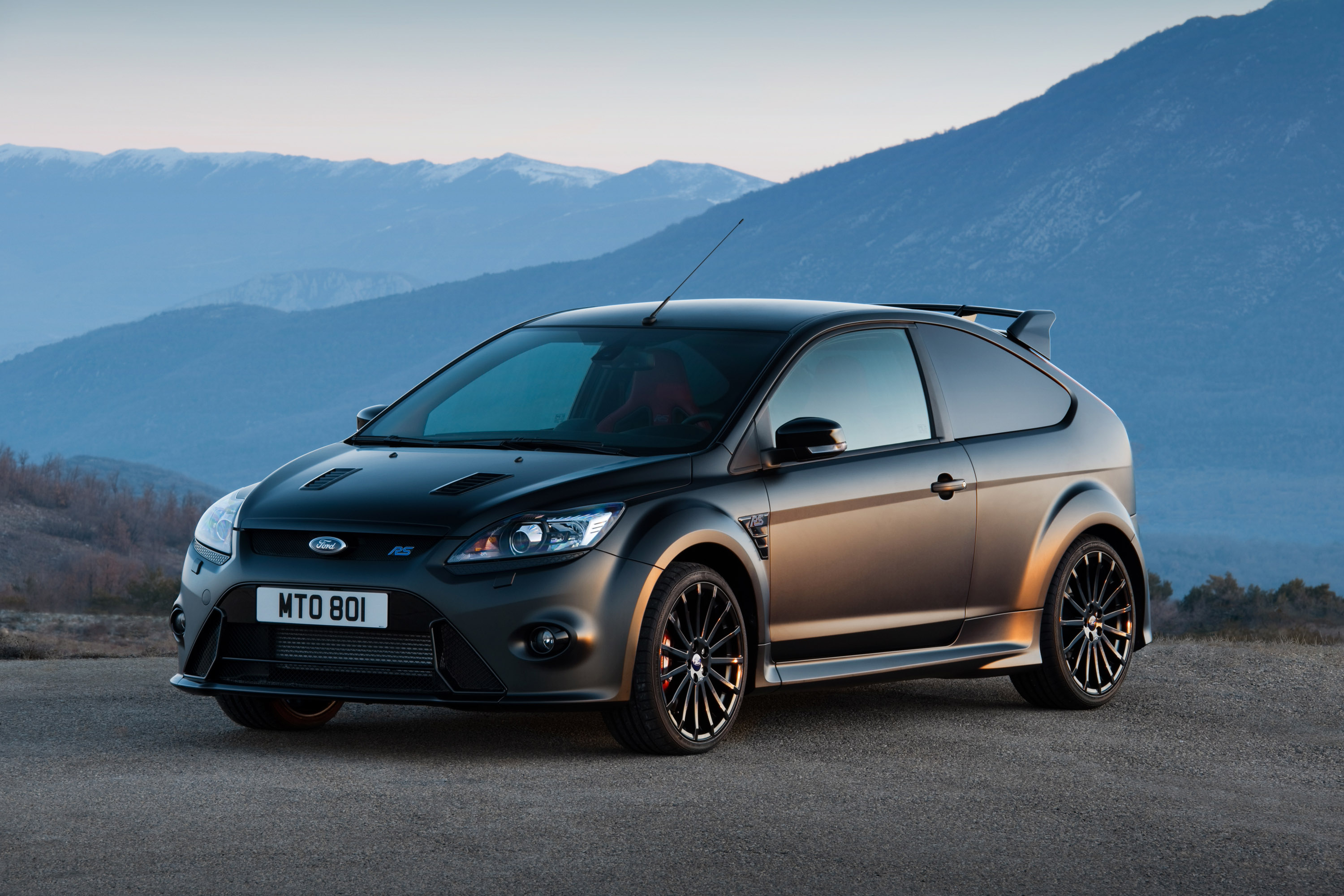 ford-focus-rs500-04.jpg