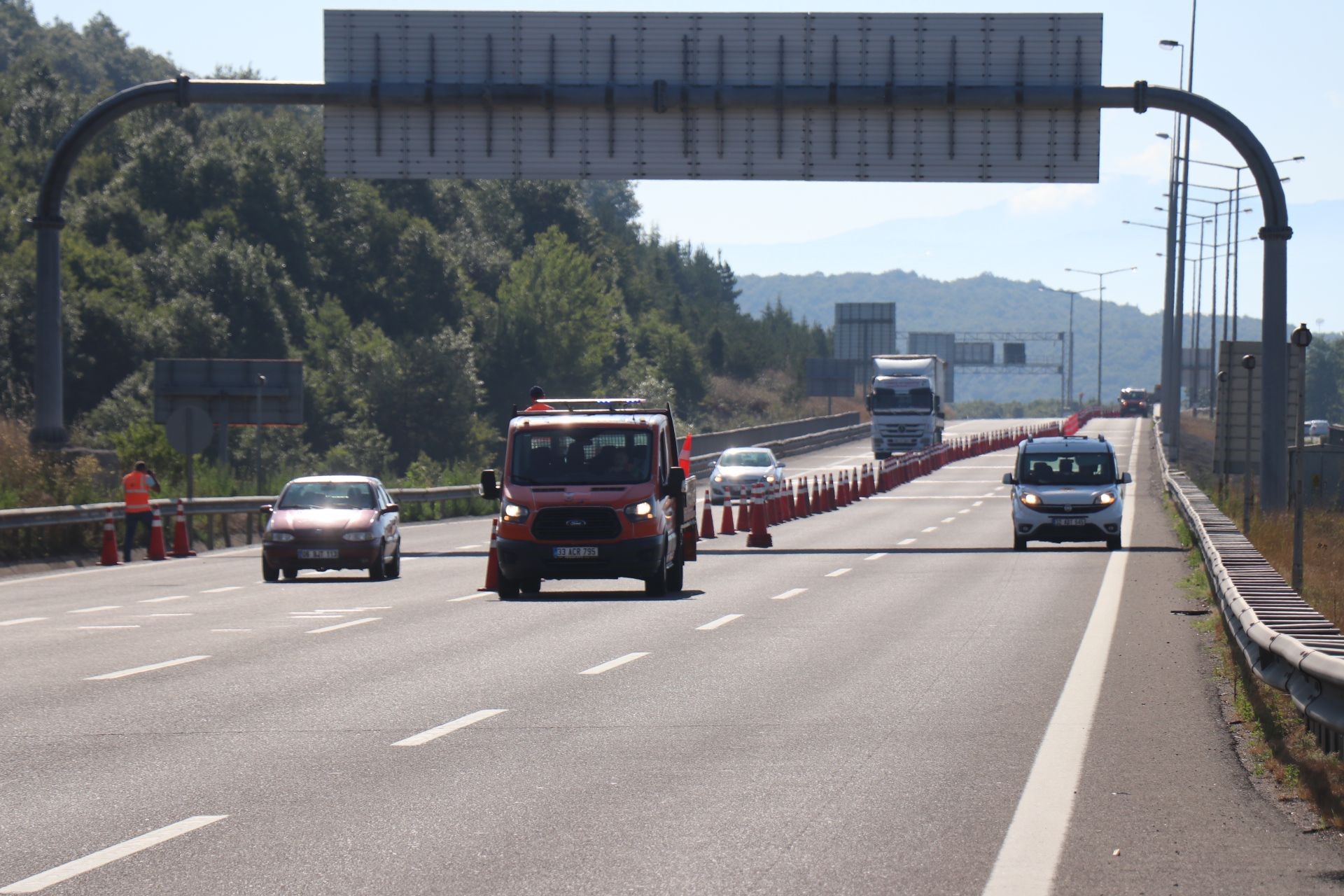 yola-cikacaklar-dikkat-bolu-dagi-gecisi-istanbul-yonu-50-gun-trafige-kapali-yenicag-20-2.jpg