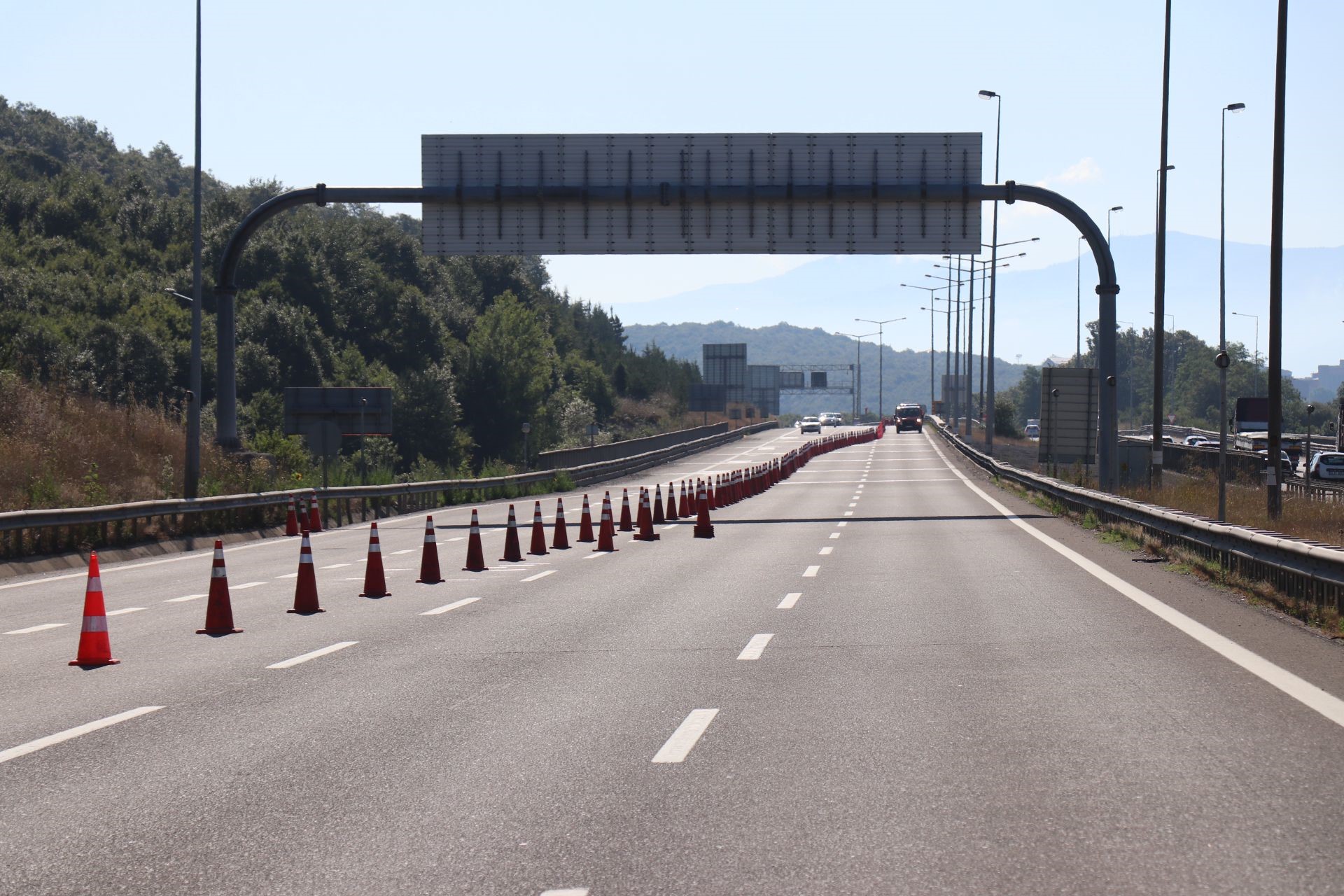 yola-cikacaklar-dikkat-bolu-dagi-gecisi-istanbul-yonu-50-gun-trafige-kapali-yenicag-20-4.jpg