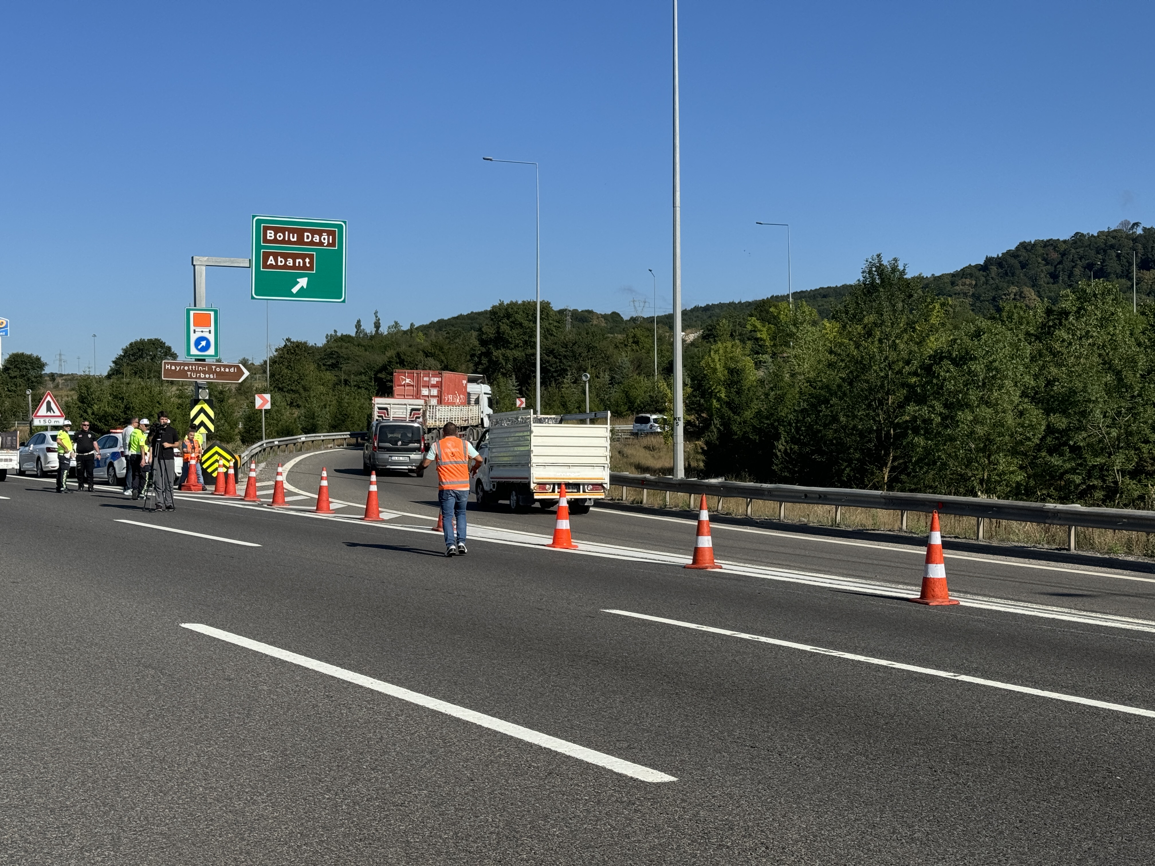 yola-cikacaklar-dikkat-bolu-dagi-gecisi-istanbul-yonu-50-gun-trafige-kapali-yenicag-5.jpg