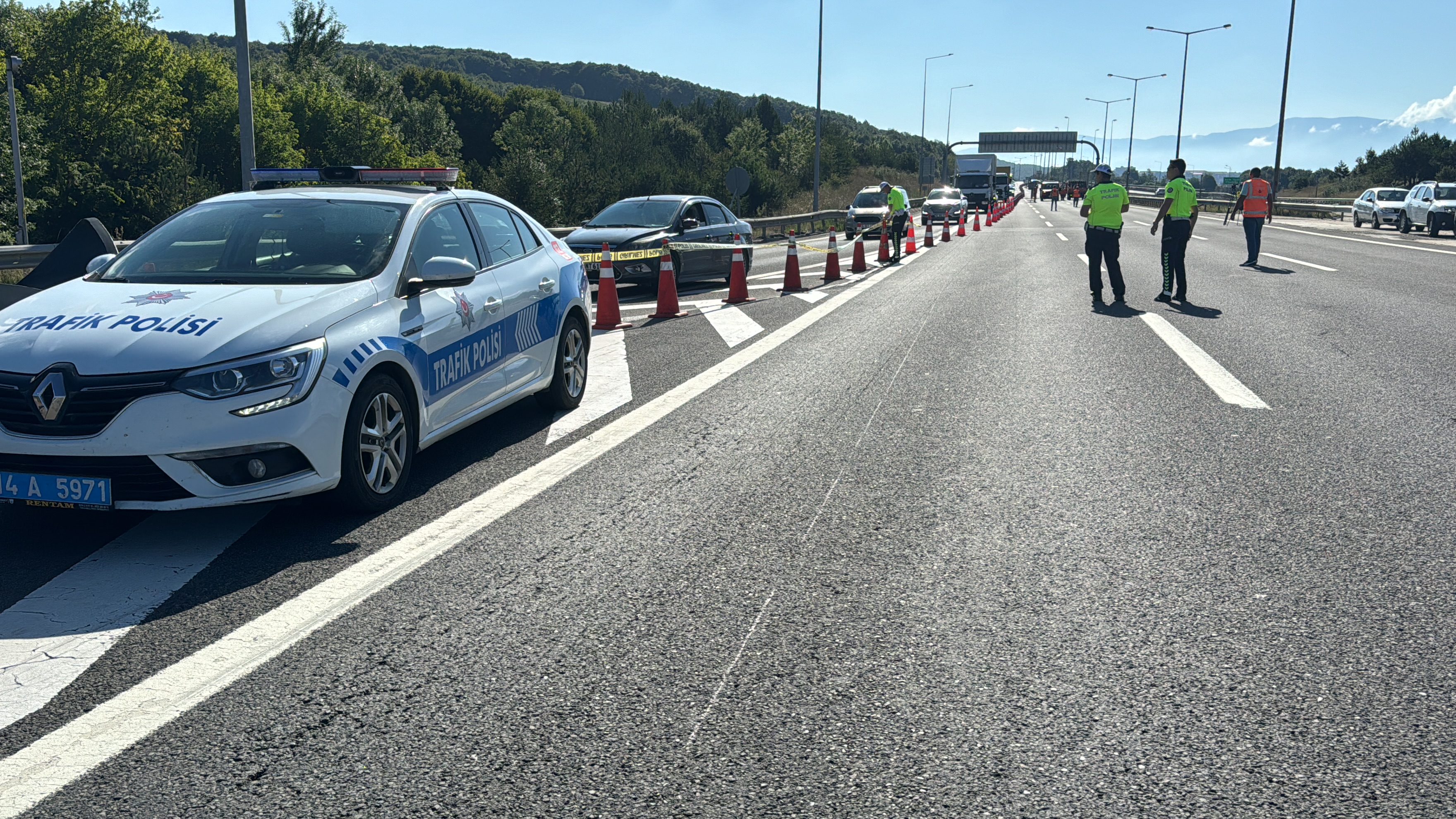 yola-cikacaklar-dikkat-bolu-dagi-gecisi-istanbul-yonu-50-gun-trafige-kapali-yenicag-6.jpg