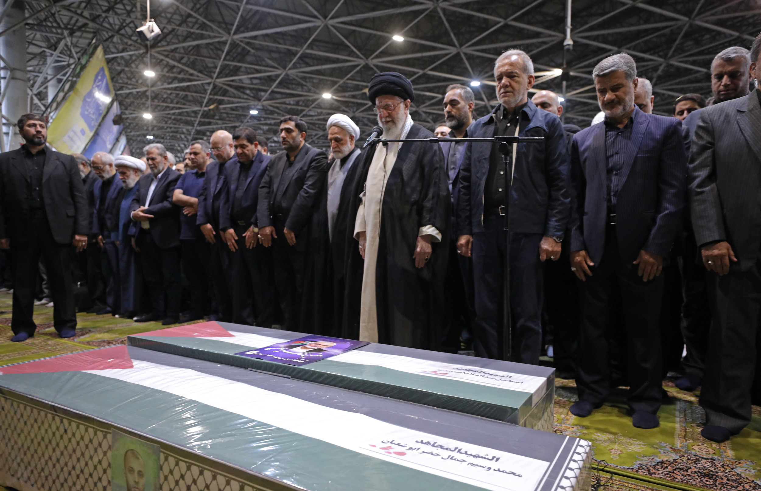 aa-20240801-35287094-35287093-funeral-prayer-of-the-hamas-political-chief-ismail-haniyeh-in-tehran.jpg