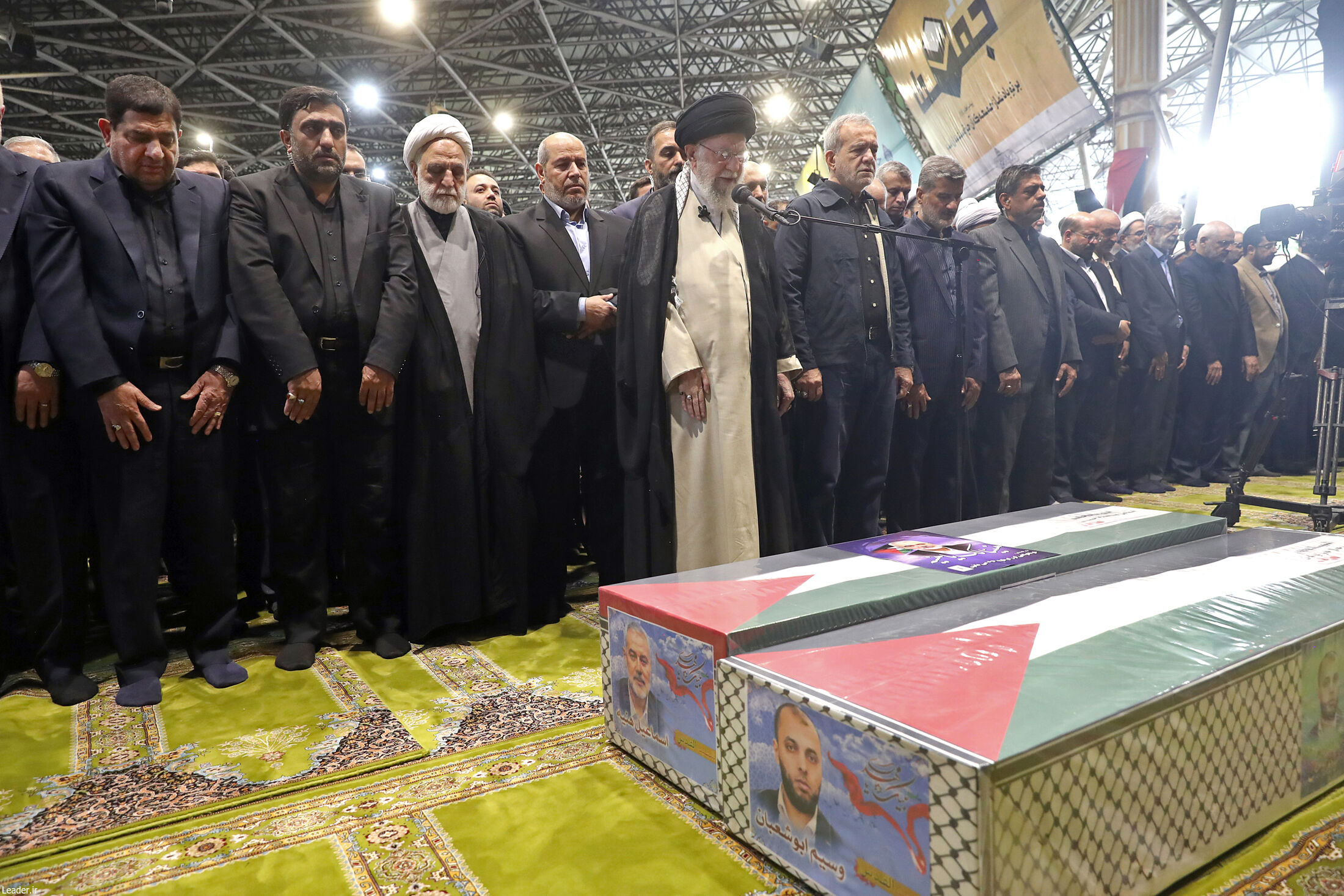 aa-20240801-35287099-35287097-funeral-prayer-of-the-hamas-political-chief-ismail-haniyeh-in-tehran.jpg