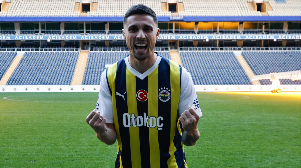 rade-krunic-fenerbahce-2023-2024-1705253696-126332.jpg