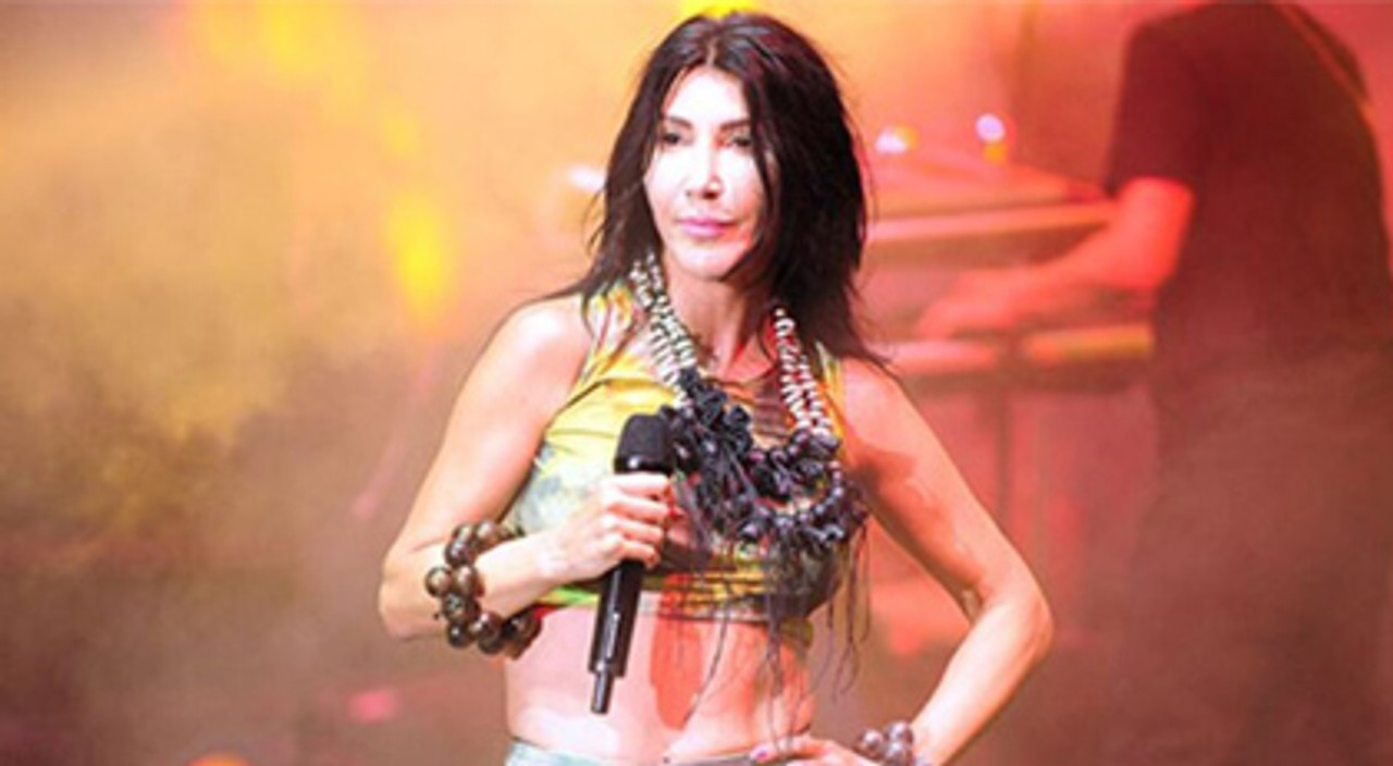 hande-yener-meme-kanserini-yendim-18072145-l2.jpg