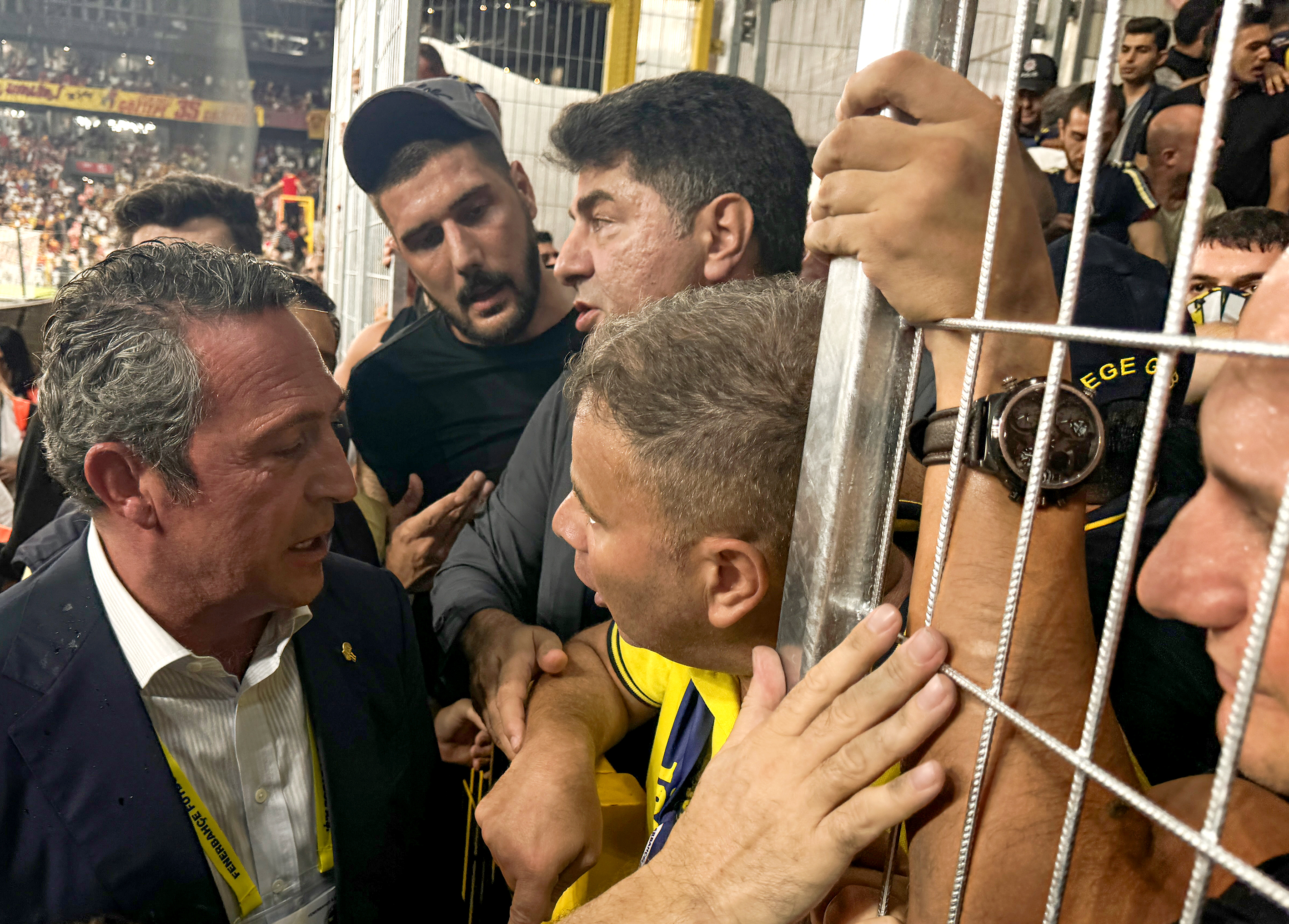 aa-20240817-35428243-35428240-goztepe-v-fenerbahce-turkish-super-lig.jpg