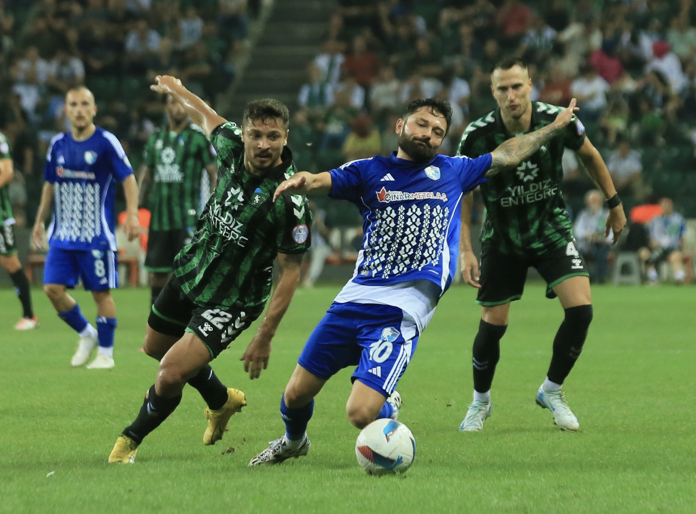 aa-20240823-35471070-35471069-kocaelispor-erzurumspor-fk.jpg