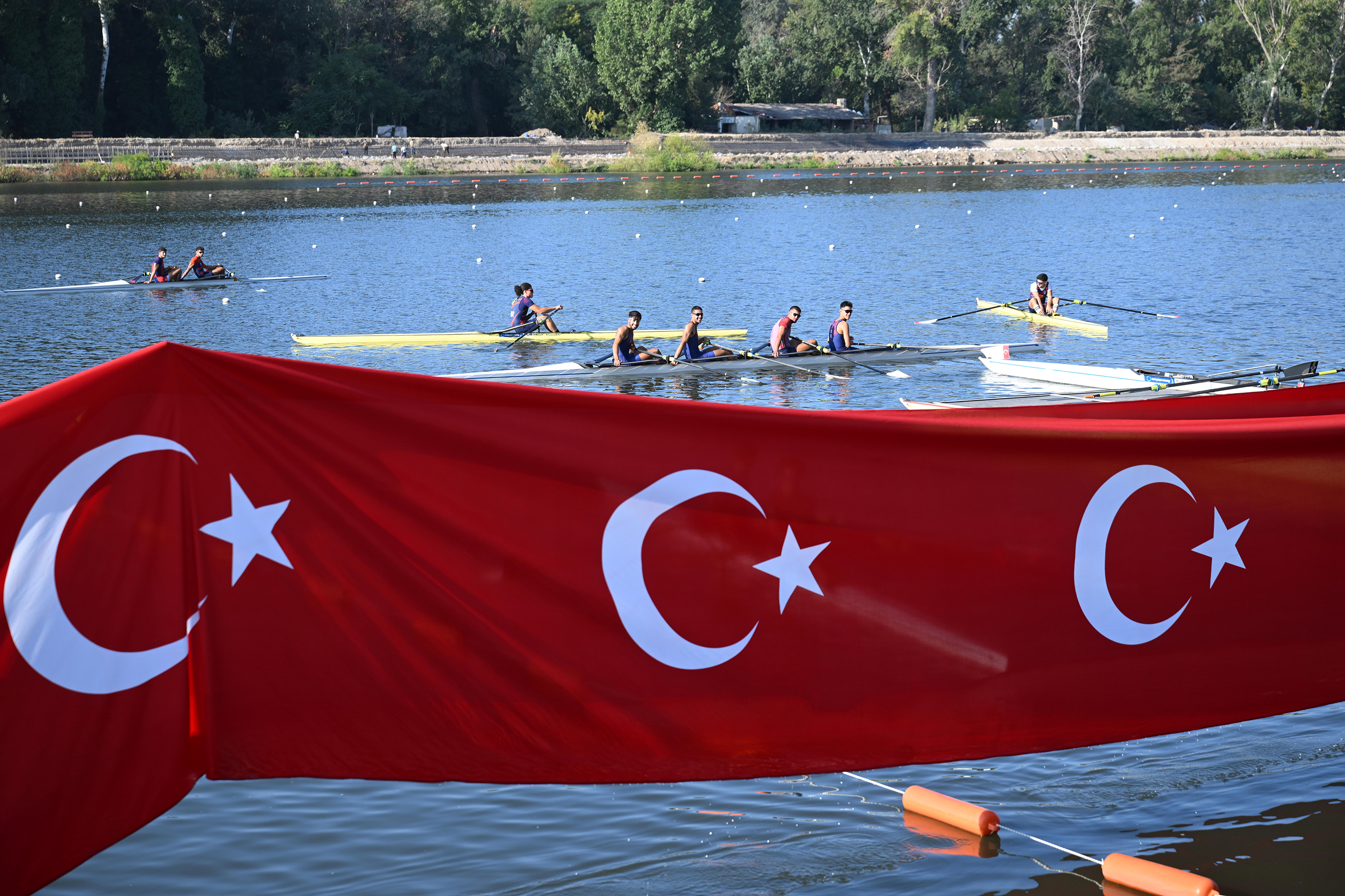 aa-20240830-35516880-35516875-102nd-anniversary-of-victory-day-in-edirne.jpg