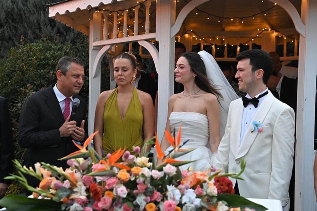 ozel-ve-kilicdaroglu-nikah-sahitligi-ya-368300-101835.jpg