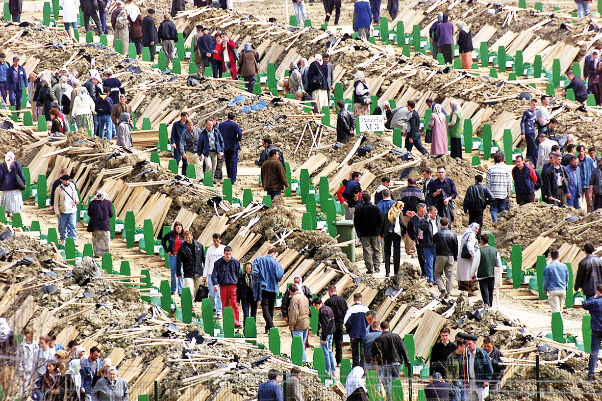 resized-d88ed-eb05d256srebrenicamassacre.jpg