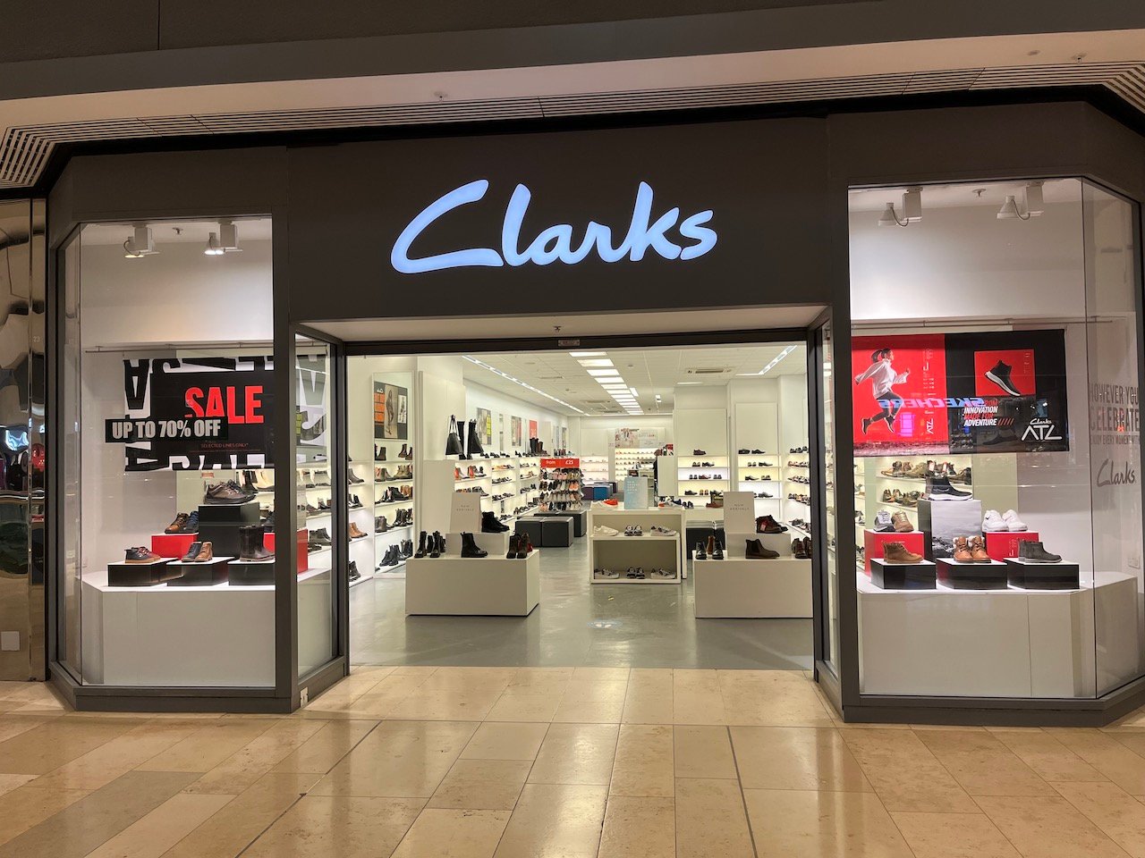 80ef09f8-clarks-store.jpeg